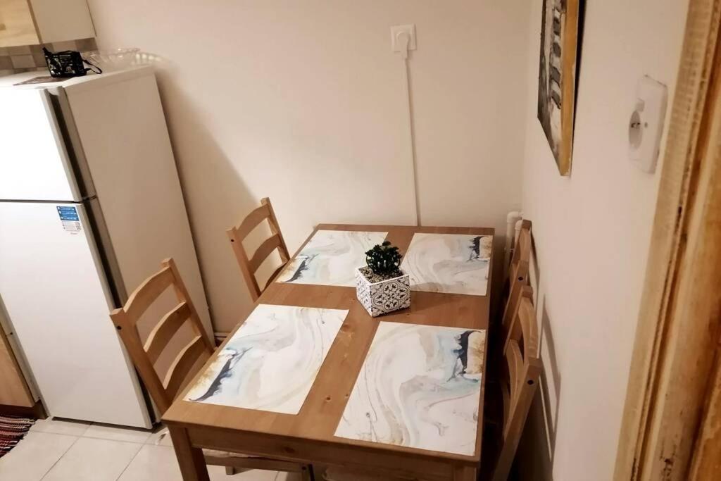 Elegant Central Apartment In Волос Экстерьер фото