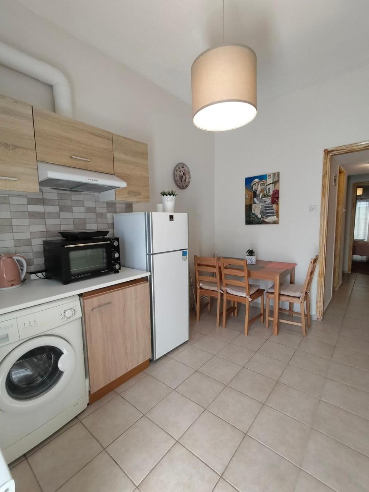 Elegant Central Apartment In Волос Экстерьер фото
